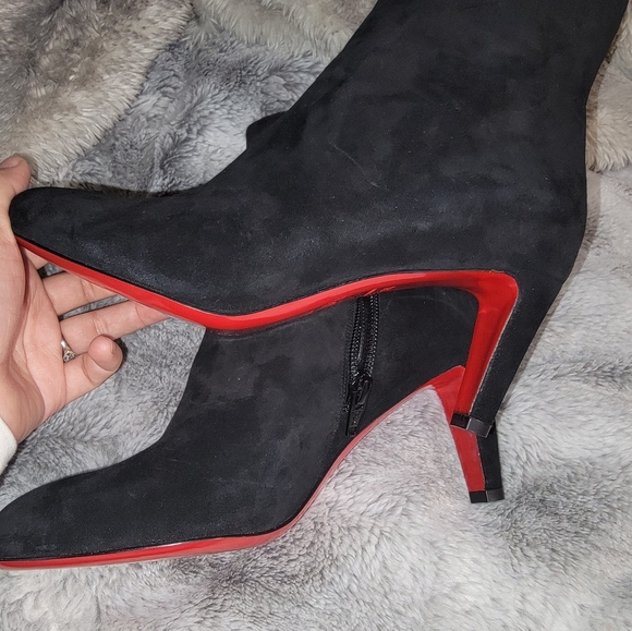 Christian Louboutin booties - Picture 3 of 6